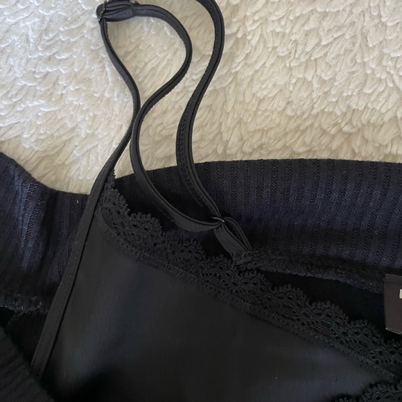 Lane Bryant NEW size 14/16 “layered look” top - Picture 6 of 8